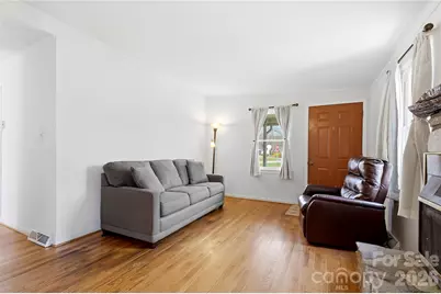 429 Jack Street, Hendersonville, NC 28792 - Photo 9