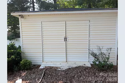 220 Augusta Drive, Statesville, NC 28625 - Photo 35