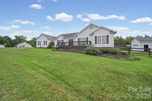 708 Paint Cir, Oakboro, NC 28129 - Photo 39