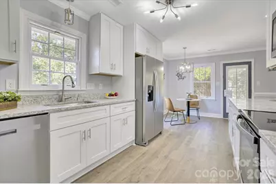 201 Sandymead Road, Matthews, NC 28105 - Photo 15