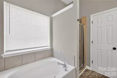 634 Longacre Drive, Charlotte, NC 28214 - Photo 21