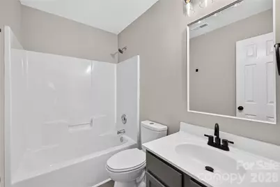 634 Longacre Drive, Charlotte, NC 28214 - Photo 15