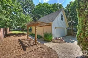 1518 Pecan Ave, Charlotte, NC 28205 - Photo 23