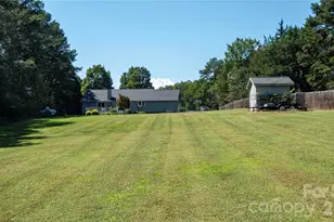 187 Sunfish Dr, Mooresville, NC 28117 - Photo 33
