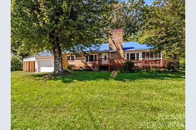 422 Altapass Highway, Spruce Pine, NC 28777 - Photo 1