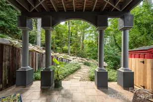 18 Woodlink Rd, Asheville, NC 28801 - Photo 35