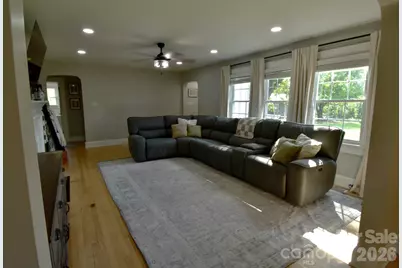 541 Perry Road, Troutman, NC 28166 - Photo 3