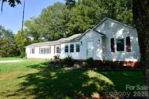 541 Perry Rd, Troutman, NC 28166 - Photo 1