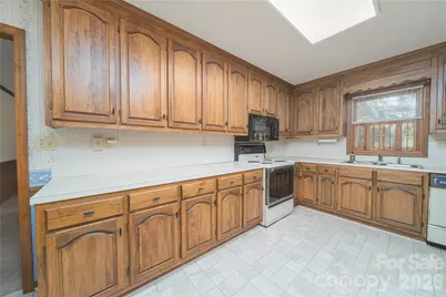 614 Salisbury Street, Rockwell, NC 28138 - Photo 3