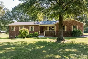 614 Salisbury St, Rockwell, NC 28138 - Photo 1