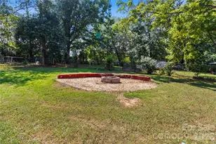 3601 Chapelwood Dr, Gastonia, NC 28052 - Photo 33