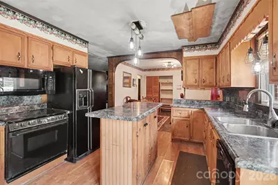 3932 Yokley Street, Winston Salem, NC 27107 - Photo 11