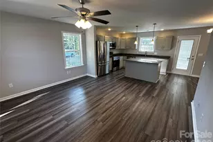 408 S Elm St, Pageland, SC 29728 - Photo 5