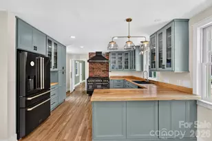 39 S Main St, Marshall, NC 28753 - Photo 15