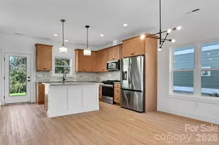 63 First St, Asheville, NC 28803 - Photo 9