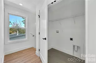 63 First St, Asheville, NC 28803 - Photo 23