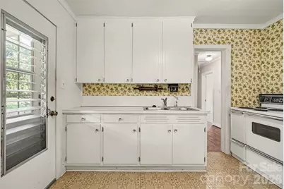 968 Hampton Grace Avenue, Lancaster, SC 29720 - Photo 11
