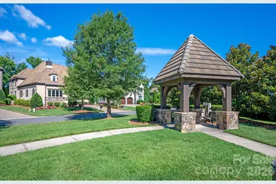 8718 Thornbury Place, Waxhaw, NC 28173 - Photo 17