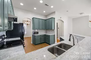 10724 Alvarado Way, Charlotte, NC 28277 - Photo 13