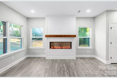 420 Killian Avenue, Mount Holly, NC 28120 - Photo 9