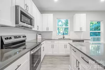 420 Killian Avenue, Mount Holly, NC 28120 - Photo 11