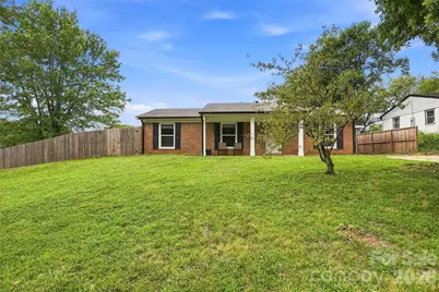 3601 Fagan Way, Charlotte, NC 28216 - Photo 3