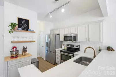 310 Ross Moore Avenue, Charlotte, NC 28205 - Photo 7