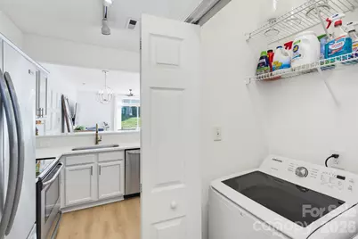 310 Ross Moore Avenue, Charlotte, NC 28205 - Photo 11