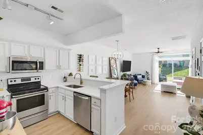 310 Ross Moore Avenue, Charlotte, NC 28205 - Photo 9