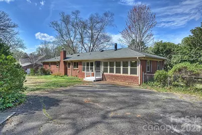 9436 Glen Brook Drive, Charlotte, NC 28215 - Photo 25