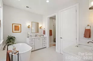 2212 Nolen Ridge Ave, Charlotte, NC 28209 - Photo 27