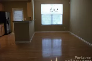 1510 Royal Auburn Ave, Fort Mill, SC 29708 - Photo 3