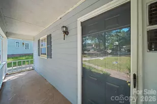 4301 Claybury Ct, Charlotte, NC 28227 - Photo 5