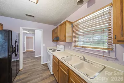 4301 Claybury Court, Charlotte, NC 28227 - Photo 7
