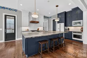 842 Linda Ln, Charlotte, NC 28211 - Photo 9