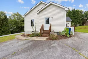 97 Meadowview Dr, Saluda, NC 28773 - Photo 29