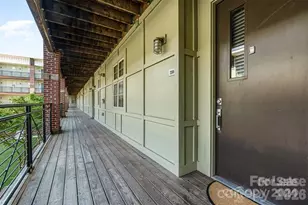 1101 W 1st St, Charlotte, NC 28202 - Photo 3