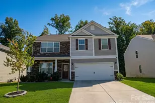 6204 Ellimar Field Ln, Charlotte, NC 28215 - Photo 1