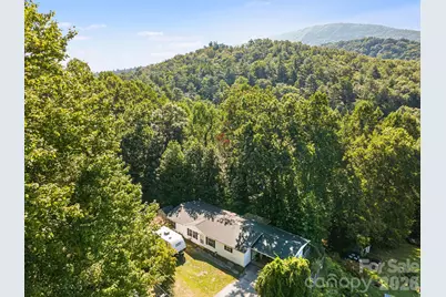 96 Fallswood Court, Hendersonville, NC 28739 - Photo 41
