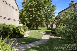 10 Lakemoor Ln, Laurel Park, NC 28739 - Photo 29
