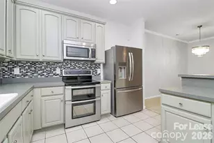 10978 Princeton Village Dr, Charlotte, NC 28277 - Photo 5