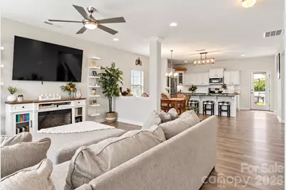 10304 Holly Park Drive, Charlotte, NC 28214 - Photo 3