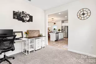 10304 Holly Park Dr, Charlotte, NC 28214 - Photo 13