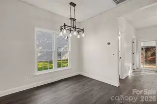 8041 Stoneham Ct, Charlotte, NC 28105 - Photo 3