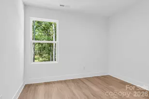 112 N Yadkin Ave, Spencer, NC 28159 - Photo 25