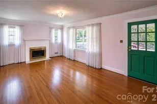 115 N Chestnut St, Morganton, NC 28655 - Photo 13