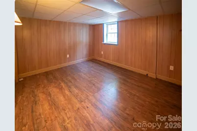 115 N Chestnut Street, Morganton, NC 28655 - Photo 29