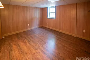 115 N Chestnut St, Morganton, NC 28655 - Photo 29