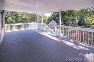 115 N Chestnut St, Morganton, NC 28655 - Photo 3