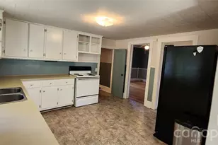217 10th St, Cramerton, NC 28032 - Photo 7
